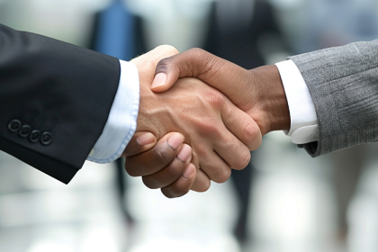 Alexandre Costa Pedrosa revela como a psicologia das vendas explica o que realmente convence as pessoas.